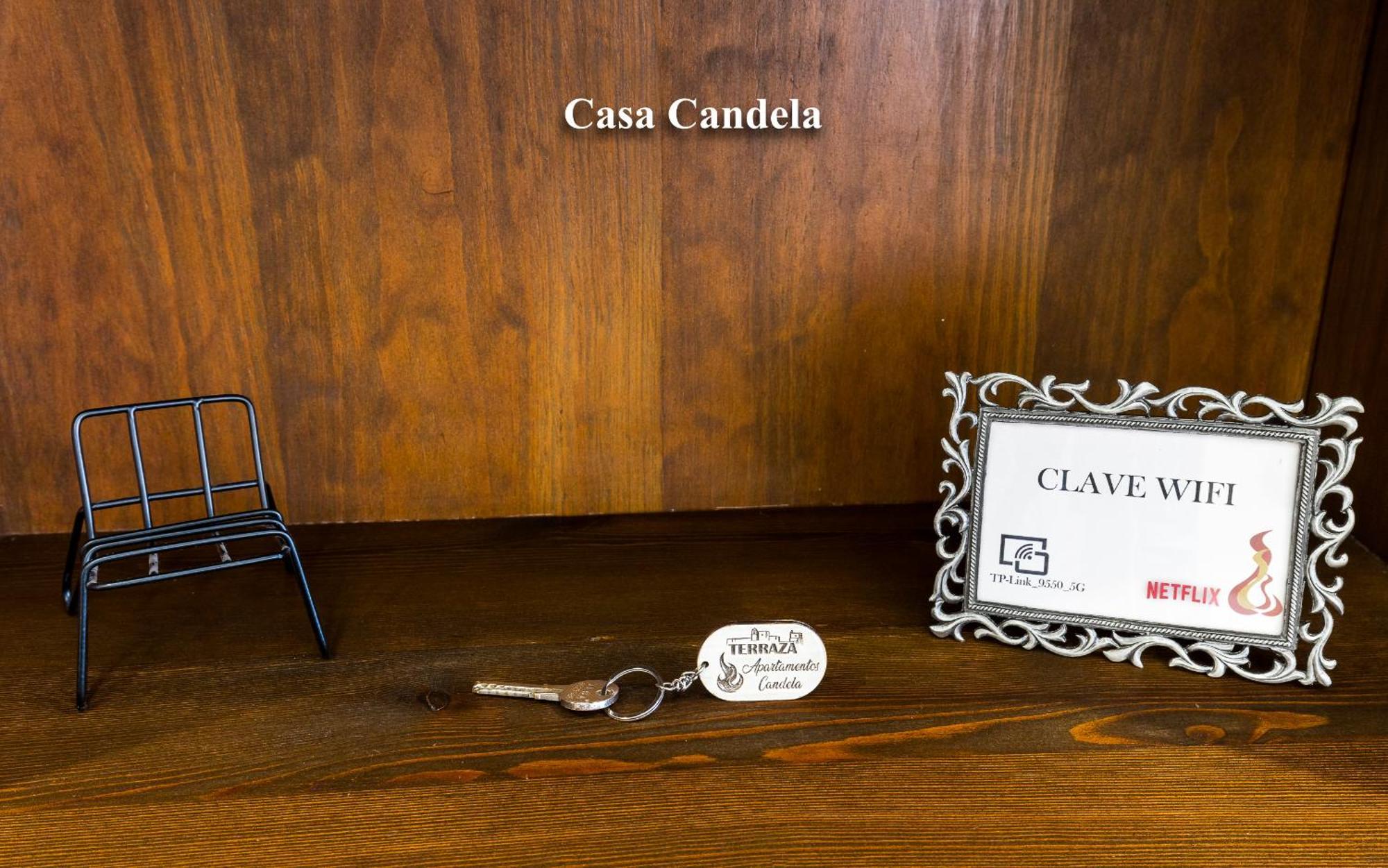 Apartamentos Candela Alora Luaran gambar